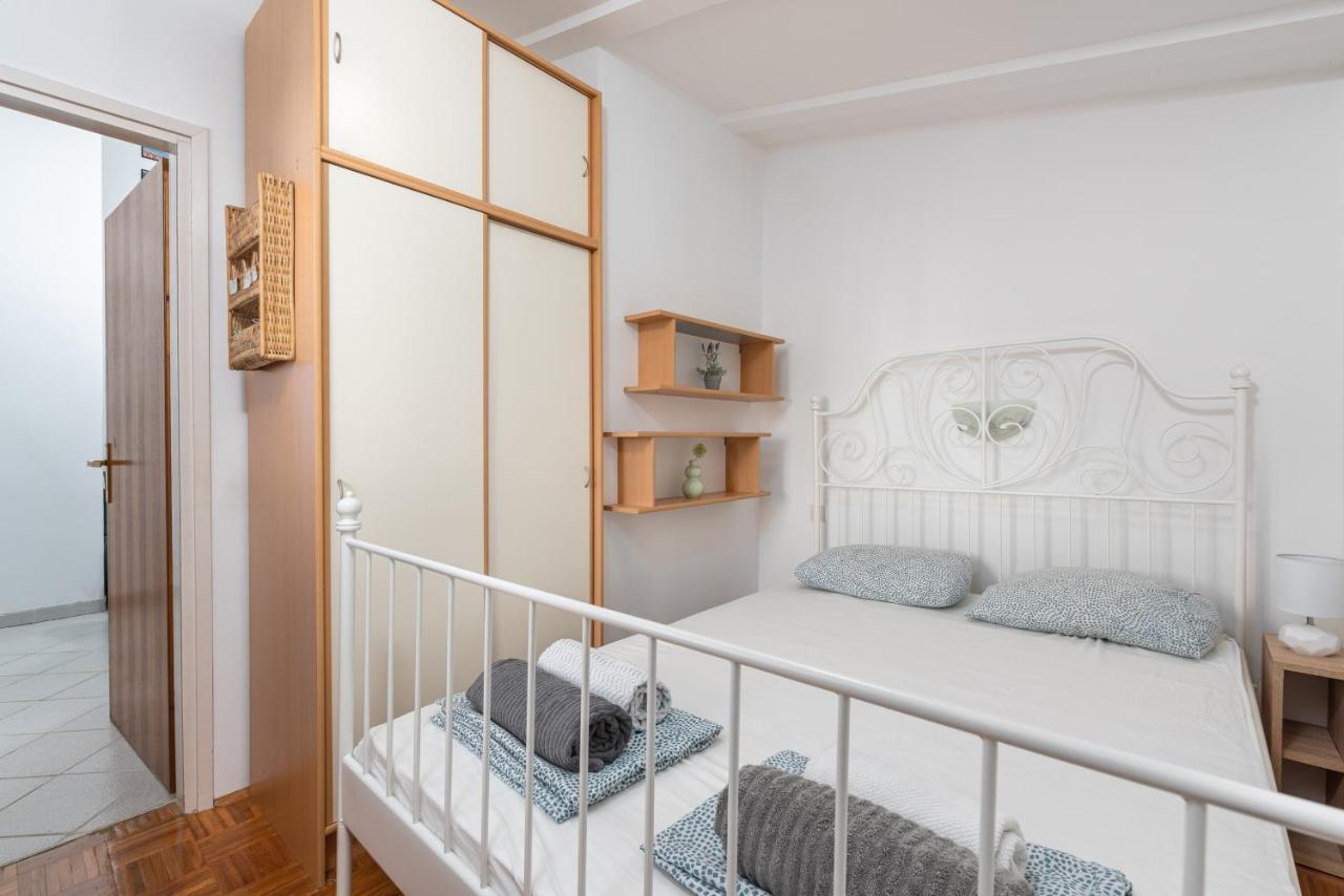 Tea Apartment